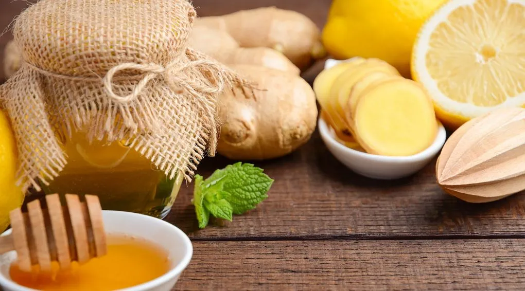 THE HEALING POWER OF GINGER HONEY