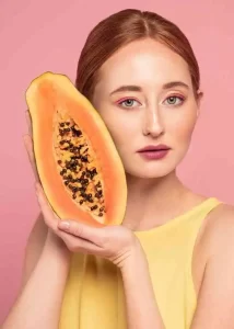 Papaya and lemon face pack – instant glow and skin whitening remedy at home using fresh, natural ingredients.