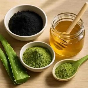 Antioxidant mix of green tea, aloe, and charcoal calms skin irritation.