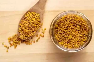 Fenugreek seeds soaked in water for natural hair growth.